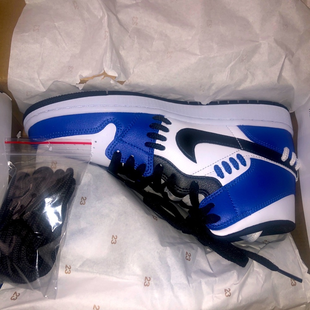 Jordan 1’s